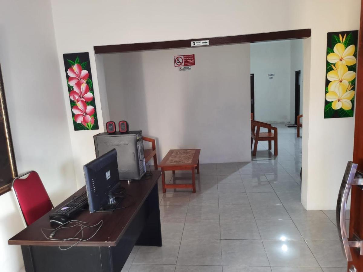 999 Khs Homestay Gilimanuk Exteriér fotografie